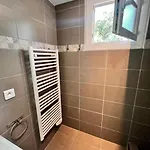 Сasa de vacaciones Mésange600m à Pied De Santagiulia Jacuzzi