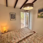 Сasa de vacaciones Mésange600m à Pied De Santagiulia Jacuzzi *