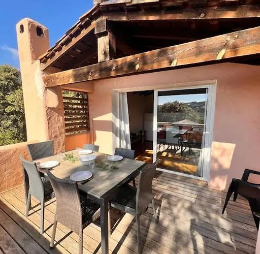 Mesange600m A Pied De Santagiulia Jacuzzi Porto-Vecchio (Corsica)