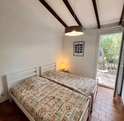 Mesange600m A Pied De Santagiulia Jacuzzi Porto-Vecchio (Corsica)