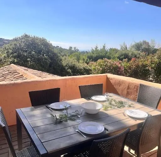 Mesange600m A Pied De Santagiulia Jacuzzi Porto-Vecchio (Corsica)